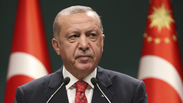 Τουρκία: «Κατάρρευση» Ερντογάν σε απευθείας μετάδοση συνέντευξης
